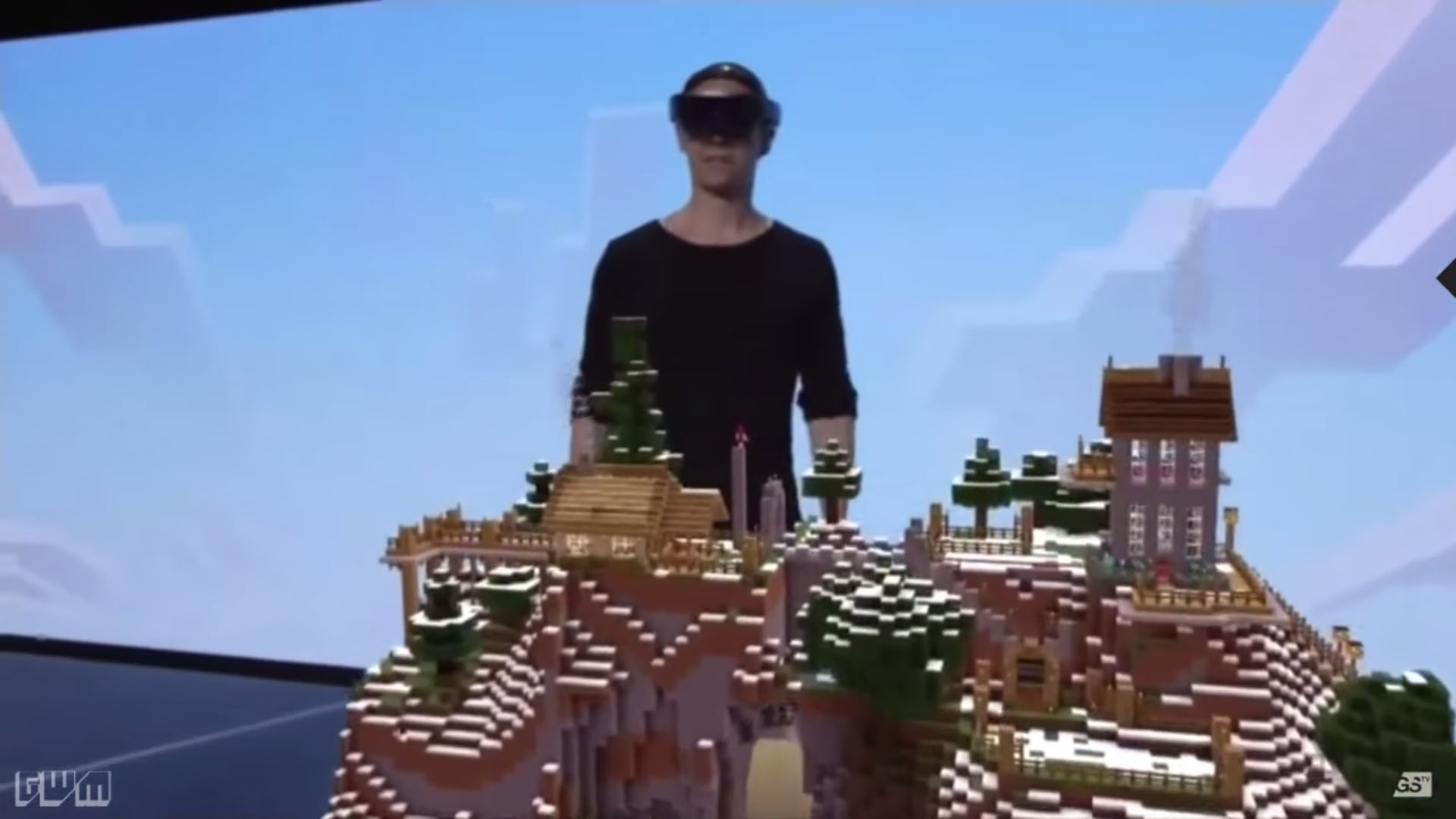 Minecraft HoloLens Demo – Official Gameplay Demo (E3 2015)